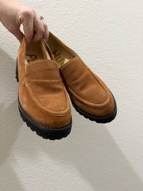 Women's Tan Loafers